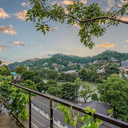 Lake Avenue Hotel Kandy Kültér fotó