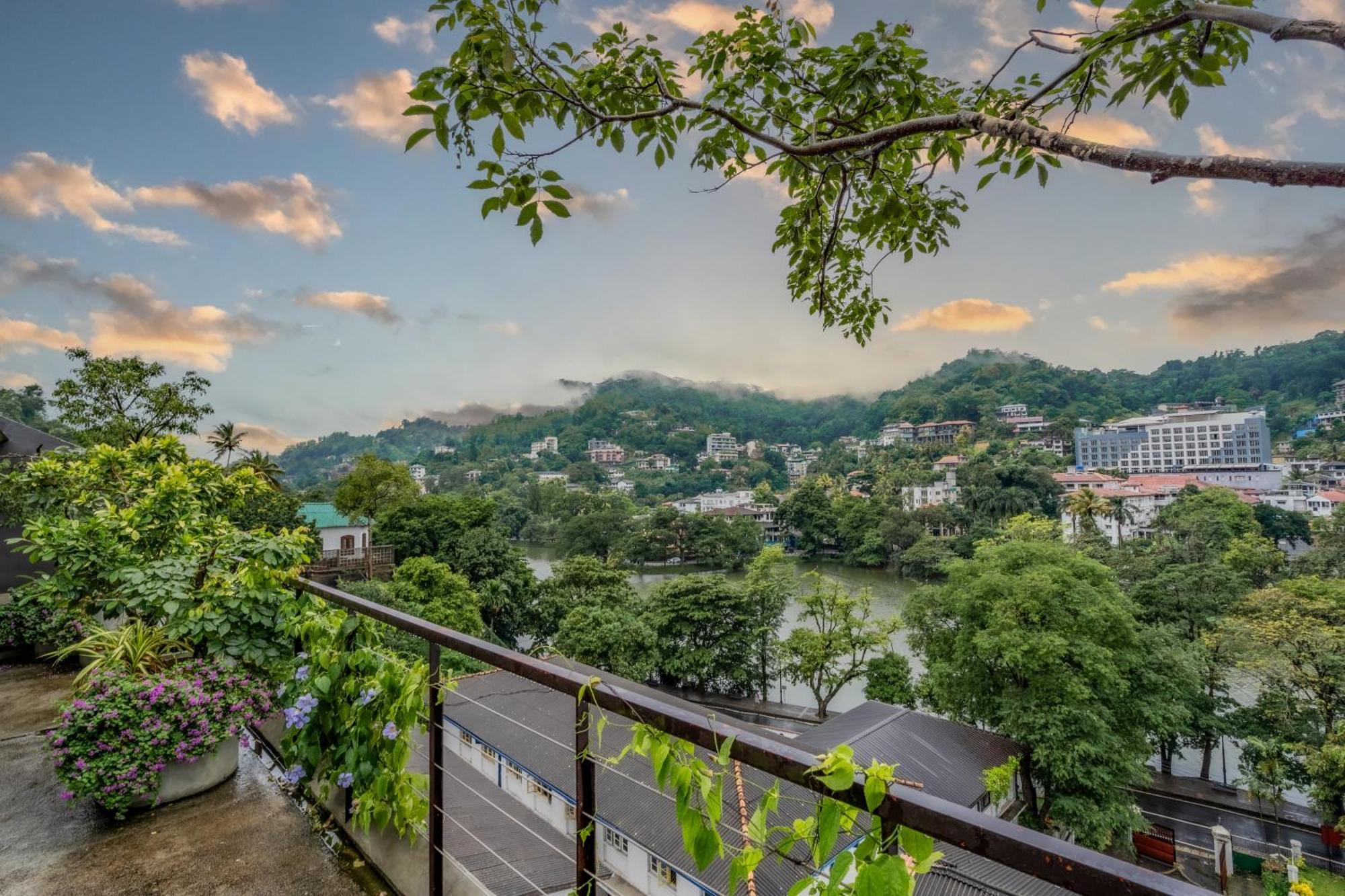 Lake Avenue Hotel Kandy Kültér fotó